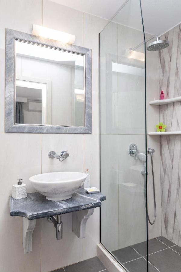 Appartement Azur à Naxos City Extérieur photo